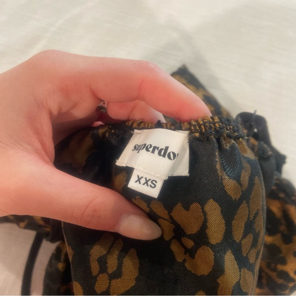 superdown Peplum Leopard Print Crop Tank - Picture 4 of 6